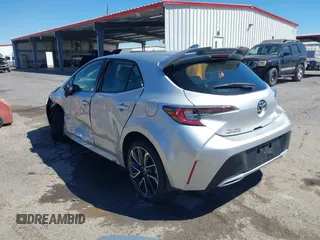 2022 Toyota Corolla Hatchback XSE with VIN JTNC4MBE1N3183637, listed as a IAAI auction lot 41802912 with 19,789 mi miles. Bid and sale history available at carsss.com. Image 3.