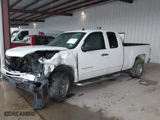 2011 Chevrolet Silverado 1500 LS with VIN 1GCRCREA3BZ445772, listed as a IAAI auction lot 41922183 with 140,429 mi miles. Bid and sale history available at carsss.com. Image 16.