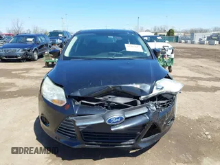 2014 Ford Focus SE with VIN 1FADP3K20EL428918, listed as a IAAI auction lot 41967617 with 114,386 mi miles. Bid and sale history available at carsss.com. Image 6.