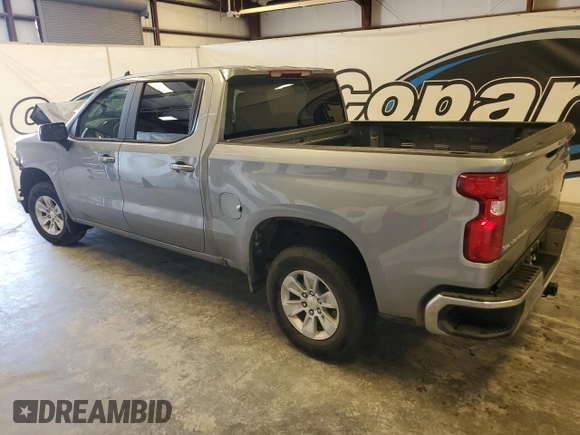 2025 Chevrolet Silverado 1500 LT with VIN 1GCPACED8SZ131345, listed as a Copart auction lot 52436255 with 18,932 mi miles and Clean Title. Bid and sale history available at DreamBid. Image 2.