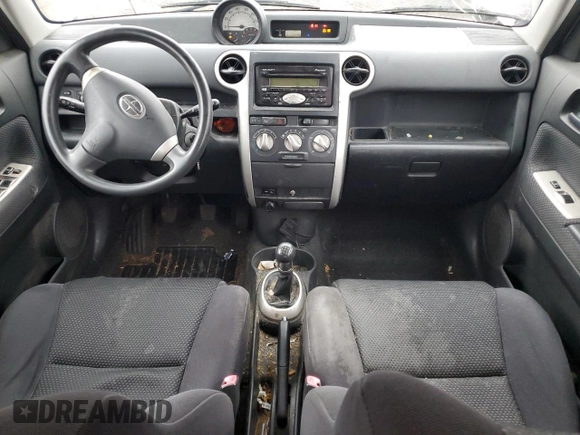 2005 Scion xB with VIN JTLKT334X50190191, listed as a Copart auction lot 89020095 with 330,148 mi miles and Salvage Title. Bid and sale history available at carsss.com. Image 8.