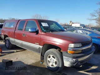 1999 Chevrolet Silverado 1500 LS with VIN 1GCEK19T1XE122222, listed as a IAAI auction lot 41753362 with 130,618 mi miles. Bid and sale history available at carsss.com. Image 1.