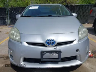 2011 Toyota Prius I with VIN JTDKN3DU7B5304554, listed as a IAAI auction lot 42099196 with 198,068 mi miles. Bid and sale history available at carsss.com. Image 6.