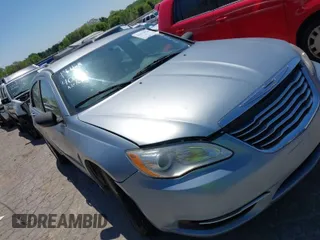 2013 Chrysler 200 Touring with VIN 1C3CCBBB6DN696200, listed as a IAAI auction lot 41994028 with 177,610 mi miles. Bid and sale history available at carsss.com. Image 1.