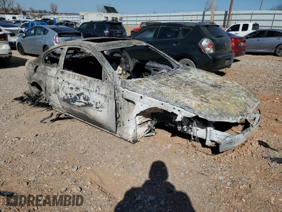 2013 BMW 3 Series 328i with VIN WBAKE3C57DE771290, listed as a Copart auction lot 49643385 with Not Provided miles and Non Repairable. Bid and sale history available at DreamBid. Image 4.