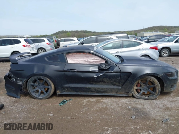 2015 Ford Mustang GT with VIN 1FA6P8CF1F5425572, listed as a IAAI auction lot 41939647 with 46,751 mi miles and . Bid and sale history available at carsss.com. Image 14.