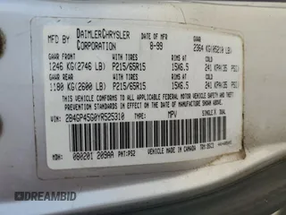 2000 Dodge Caravan SE with VIN 2B4GP45G0YR525310, listed as a Copart auction lot 69596394 with 299,957 mi miles and Salvage Title. Bid and sale history available at carsss.com. Image 16.