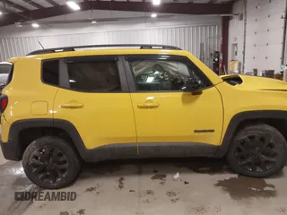 2017 Jeep Renegade Latitude with VIN ZACCJBBBXHPE75052, listed as a IAAI auction lot 41478966 with 100,663 mi miles. Bid and sale history available at carsss.com. Image 13.