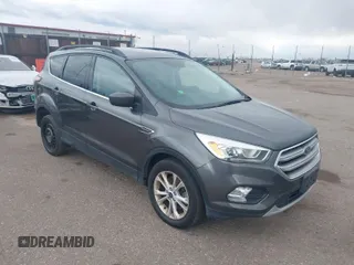 2017 Ford Escape SE with VIN 1FMCU9GD1HUB46034, listed as a IAAI auction lot 41840906 with 143,806 mi miles. Bid and sale history available at carsss.com. Image 1.