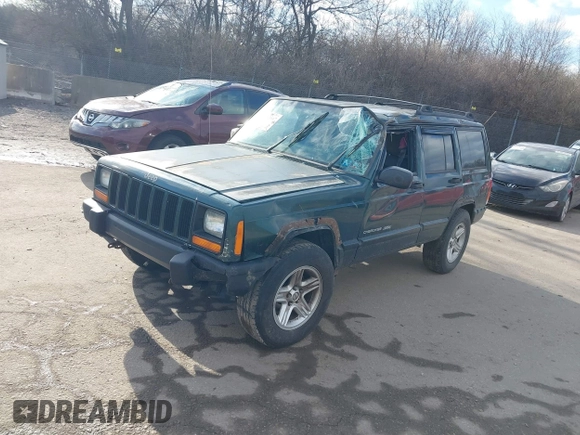 2000 Jeep Cherokee Classic with VIN 1J4FF58S6YL105920, listed as a IAAI auction lot 41497047 with 192,410 mi miles. Bid and sale history available at carsss.com. Image 2.