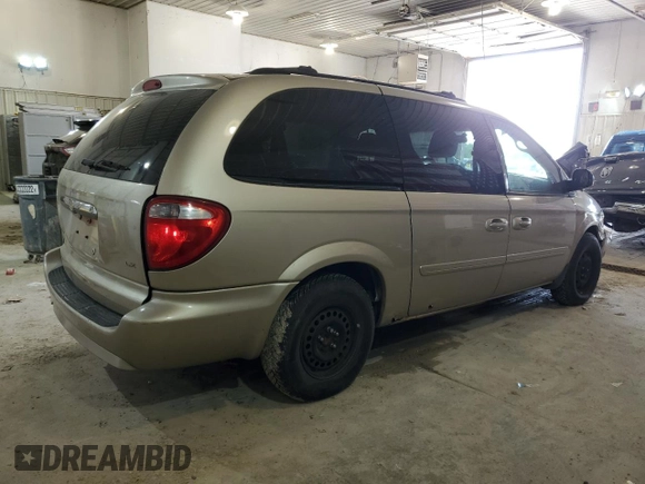 2007 Chrysler Town & Country LWB LX with VIN 2A4GP44R77R272503, listed as a Copart auction lot 53731584 with 140,136 mi miles and Salvage Title. Bid and sale history available at carsss.com. Image 3.