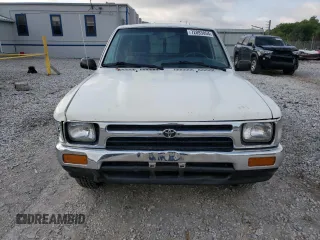 1993 Toyota Pickup DLX z VIN JT4RN93P7P5074129, wystawiony jako Copart lot #72893054 z przebiegiem 235 053 mil mil oraz Szkoda całkowita • Salvage title. Historia ofert i sprzedaży dostępna na DreamBid. Obrazek 5.