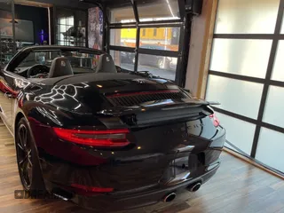 2017 Porsche 911 Carrera S with VIN WP0CB2A95HS155224, listed as a Copart auction lot 88132405 with 29,460 mi miles and Clean Title. Bid and sale history available at carsss.com. Image 3.