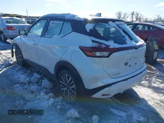 2024 Nissan Kicks SV with VIN 3N1CP5CV9RL511934, listed as a IAAI auction lot 41266215 with 6,340 mi miles. Bid and sale history available at carsss.com. Image 3.