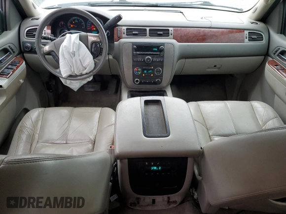 2014 GMC Yukon XL SLT with VIN 1GKS1KE07ER150544, listed as a Copart auction lot 88395425 with 223,209 mi miles and Salvage Title. Bid and sale history available at carsss.com. Image 8.