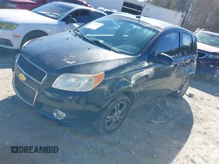 2009 Chevrolet Aveo 2LT z VIN KL1TG66EX9B349321, wystawiony jako IAAI lot #41575885 z przebiegiem 177 270 mil mil oraz . Historia ofert i sprzedaży dostępna na DreamBid. Obrazek 2.