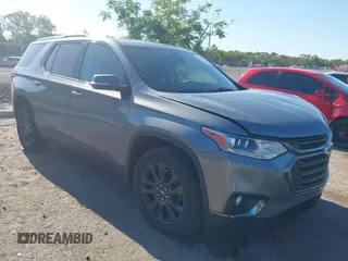 2019 Chevrolet Traverse RS z VIN 1GNERJKW9KJ273686, wystawiony jako IAAI lot #42028056 z przebiegiem 133 300 mil mil oraz . Historia ofert i sprzedaży dostępna na DreamBid. Obrazek 1.