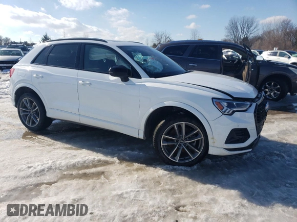 2023 Audi Q3 Premium z VIN WA1AECF35P1146207, wystawiony jako Copart lot #44538695 z przebiegiem 33 990 mil mil oraz Szkoda całkowita • Salvage title. Historia ofert i sprzedaży dostępna na DreamBid. Obrazek 4.