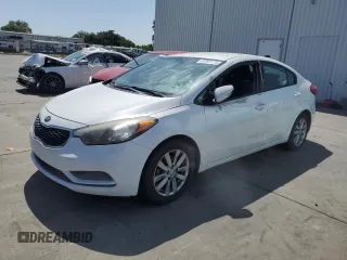 2016 Kia Forte LX z VIN KNAFX4A61G5446491, wystawiony jako Copart lot #57341175 z przebiegiem 210 332 mil mil oraz Czysty tytuł • Clean title. Historia ofert i sprzedaży dostępna na DreamBid. Obrazek 1.