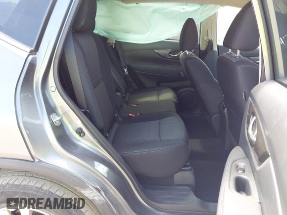 2018 Nissan Rogue SV z VIN KNMAT2MV7JP557753, wystawiony jako IAAI lot #41999721 z przebiegiem 45 130 mil mil oraz . Historia ofert i sprzedaży dostępna na DreamBid. Obrazek 8.