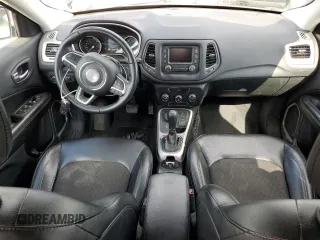 2018 Jeep Compass Latitude with VIN 3C4NJDBB2JT154433, listed as a Copart auction lot 52747205 with 141,930 mi miles and Salvage Title. Bid and sale history available at DreamBid. Image 8.
