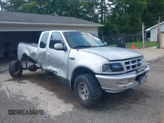 1997 Ford F-250 with VIN 1FTFX28L8VNC74847, listed as a IAAI auction lot 42475064 with 154,921 mi miles and . Bid and sale history available at DreamBid. Image 1.