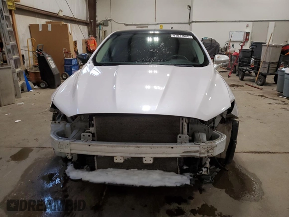 2017 Ford Fusion SE with VIN 3FA6P0HD7HR160536, listed as a Copart auction lot 41877065 with 114,795 mi miles and Salvage title. Bid and sale history available at DreamBid. Image 5.