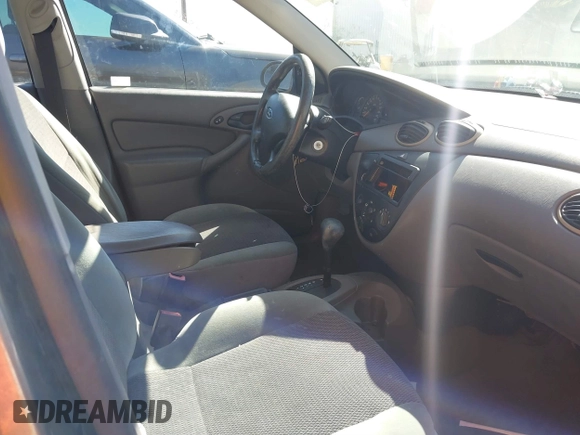 2003 Ford Focus SE with VIN 1FAFP34353W228000, listed as a IAAI auction lot 41682503 with 107,968 mi miles and . Bid and sale history available at carsss.com. Image 5.