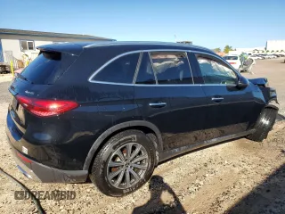 2024 Mercedes-Benz GLC 300 z VIN W1NKM4HB9RF220458, wystawiony jako Copart lot #50275635 z przebiegiem 4 153 mil mil oraz Szkoda całkowita • Salvage title. Historia ofert i sprzedaży dostępna na DreamBid. Obrazek 3.