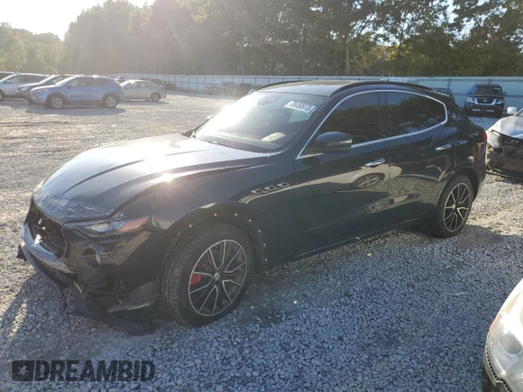 2019 Maserati Levante with VIN ZN661XUAXKX325718, listed as a Copart auction lot 70430973 with 69,612 mi miles. Bid and sale history available at carsss.com. Image 1.