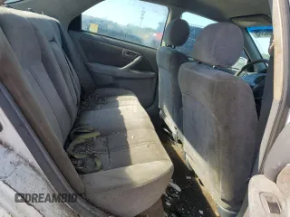 1999 Toyota Camry LE z VIN 4T1BG22K7XU440181, wystawiony jako Copart lot #59304385 z przebiegiem 113 864 mil mil oraz Czysty tytuł • Clean title. Historia ofert i sprzedaży dostępna na DreamBid. Obrazek 10.