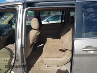 2006 Honda Odyssey EX с VIN 5FNRL38476B073450, выставлен на аукционе IAAI как лот 42726651 с пробегом 214 463 миль миль и . История ставок и продаж доступна на DreamBid. Изображение 8.