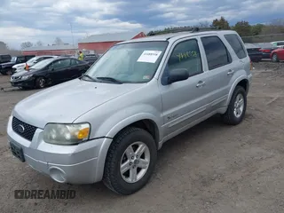 2005 Ford Escape с VIN 1FMYU95H35KC74231, выставлен на аукционе IAAI как лот 41688558 с пробегом 192 623 миль миль и . История ставок и продаж доступна на DreamBid. Изображение 2.
