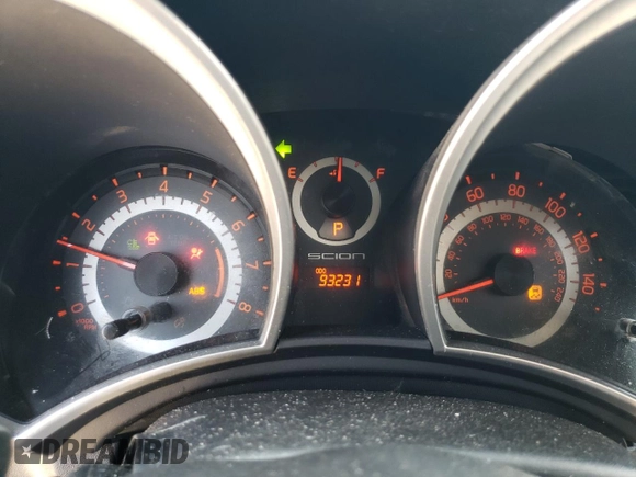 2016 Scion tC z VIN JTKJF5C7XGJ016874, wystawiony jako Copart lot #66390414 z przebiegiem 93 231 mil mil oraz Nie do naprawy. Historia ofert i sprzedaży dostępna na DreamBid. Obrazek 9.