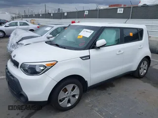 2016 Kia Soul with VIN KNDJN2A23G7341136, listed as a IAAI auction lot 41780119 with 1 mi miles. Bid and sale history available at carsss.com. Image 2.