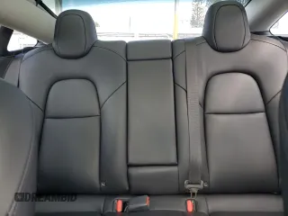 2023 Tesla Model 3 z VIN 5YJ3E1EA7PF576489, wystawiony jako Copart lot #61039505 z przebiegiem 35 243 mil mil oraz Nie do naprawy • Non repairable. Historia ofert i sprzedaży dostępna na DreamBid. Obrazek 10.