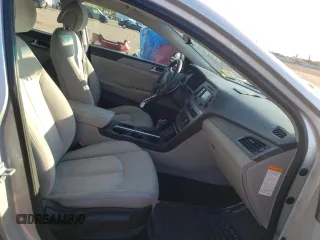 2016 Hyundai Sonata Hybrid SE with VIN KMHE24L1XGA009574, listed as a Copart auction lot 63392512 with 213,244 mi miles. Bid and sale history available at carsss.com. Image 5.