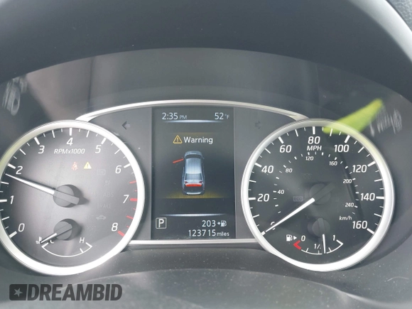 2017 Nissan Sentra SR z VIN 3N1AB7AP9HY361539, wystawiony jako IAAI lot #41945315 z przebiegiem 123 715 mil mil oraz . Historia ofert i sprzedaży dostępna na DreamBid. Obrazek 7.