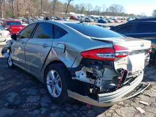 2018 Ford Fusion SE z VIN 3FA6P0LU4JR197153, wystawiony jako IAAI lot #41184755 z przebiegiem Nie podano mil oraz . Historia ofert i sprzedaży dostępna na DreamBid. Obrazek 3.
