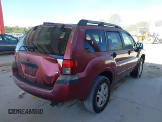 2005 Mitsubishi Endeavor LS with VIN 4A4MM21S05E074605, listed as a IAAI auction lot 41777750 with 105,188 mi miles. Bid and sale history available at carsss.com. Image 4.