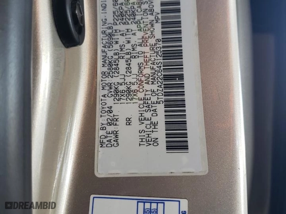 2004 Toyota Sienna XLE with VIN 5TDZA22C64S125370, listed as a Copart auction lot 51349845 with 142,060 mi miles and Salvage Title. Bid and sale history available at carsss.com. Image 13.
