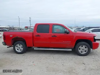 2011 Chevrolet Silverado 1500 LT with VIN 3GCPKSE30BG255513, listed as a IAAI auction lot 41405693 with 210,130 mi miles. Bid and sale history available at carsss.com. Image 13.