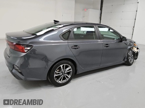 2023 Kia Forte LXS with VIN 3KPF24AD2PE579457, listed as a Copart auction lot 82991054 with 38,822 mi miles and Clean Title. Bid and sale history available at carsss.com. Image 3.