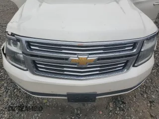 2015 Chevrolet Tahoe LTZ z VIN 1GNSKCKC2FR126674, wystawiony jako Copart lot #83836704 z przebiegiem Nie podano mil oraz Szkoda całkowita • Salvage title. Historia ofert i sprzedaży dostępna na DreamBid. Obrazek 12.