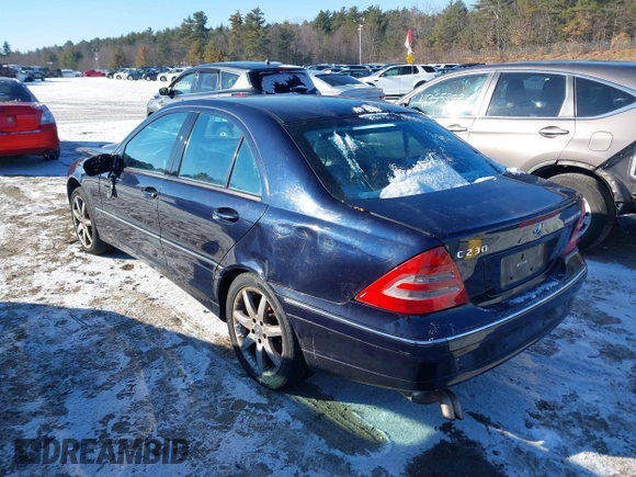 2004 Mercedes-Benz C 230 Kompressor with VIN WDBRF40JX4A542596, listed as a IAAI auction lot 41366025 with 89,303 mi miles and . Bid and sale history available at DreamBid. Image 3.