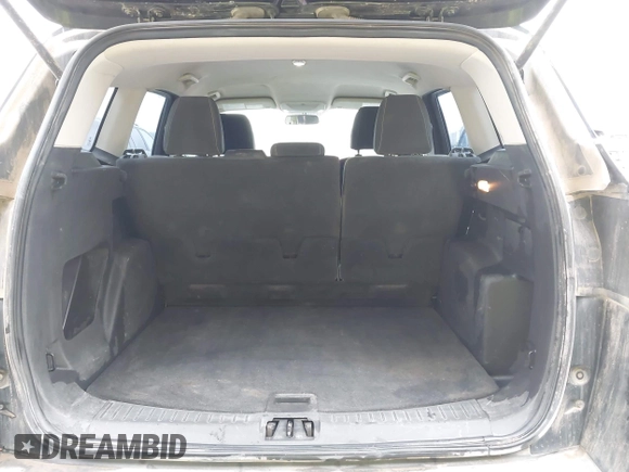 2017 Ford Escape S with VIN 1FMCU0F76HUC10561, listed as a IAAI auction lot 42413075 with 133,025 mi miles and . Bid and sale history available at DreamBid. Image 17.