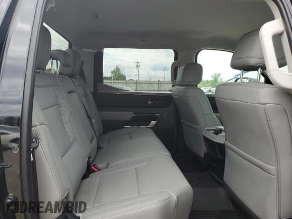 2024 Toyota Tundra Limited с VIN 5TFJA5DB4RX229828, выставлен на аукционе Copart как лот 65431745 с пробегом 10 738 миль миль и Списание • Salvage title. История ставок и продаж доступна на DreamBid. Изображение 10.