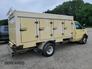 2021 Ford Econoline Cargo with VIN 1FDXE4FN2MDC34418, listed as a Copart auction lot 62347935 with 88,788 mi miles and Clean title. Bid and sale history available at DreamBid. Image 3.