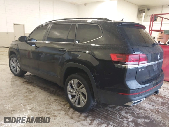 2022 Volkswagen Atlas 3.6L V6 SE w/Technology with VIN 1V2HR2CA3NC545414, listed as a IAAI auction lot 41088885 with 44,658 mi miles. Bid and sale history available at carsss.com. Image 3.