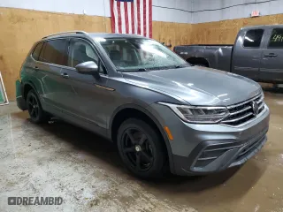 2023 Volkswagen Tiguan SE with VIN 3VVMB7AX1PM011274, listed as a Copart auction lot 48601205 with 17,831 mi miles and Non Repairable. Bid and sale history available at carsss.com. Image 4.